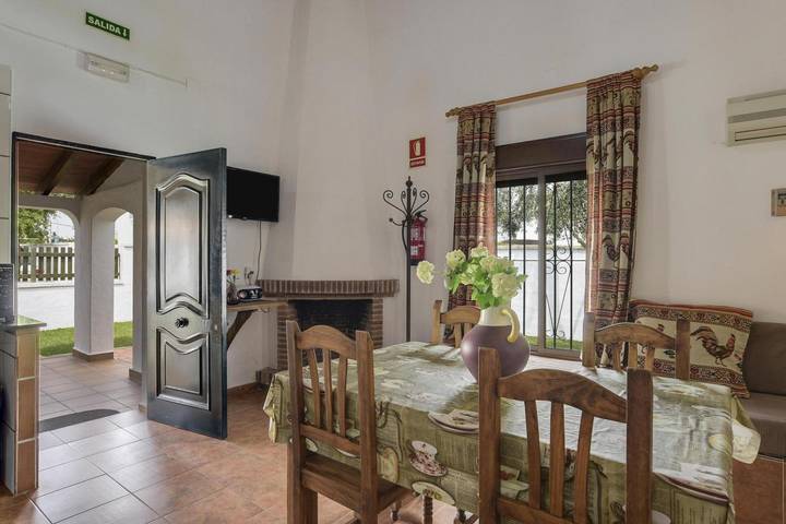Ferienhaus 'Miguelin 5' mit Gemeinschaftspool, WLAN und Klimaanlage in Playa de Zahora, Barbate