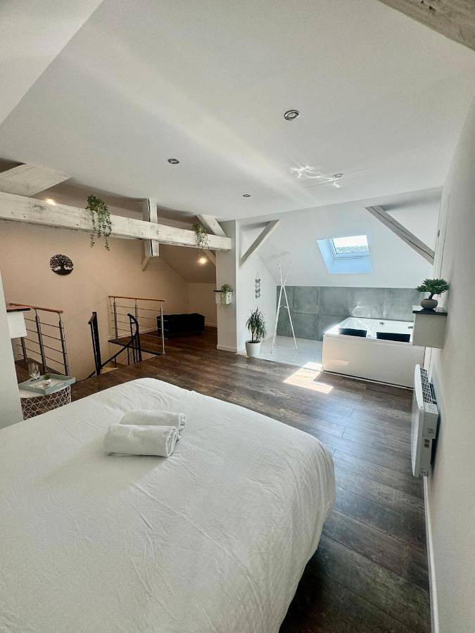 Appartement de vacances pour 7 personnes, avec jardin et vue, animaux acceptés