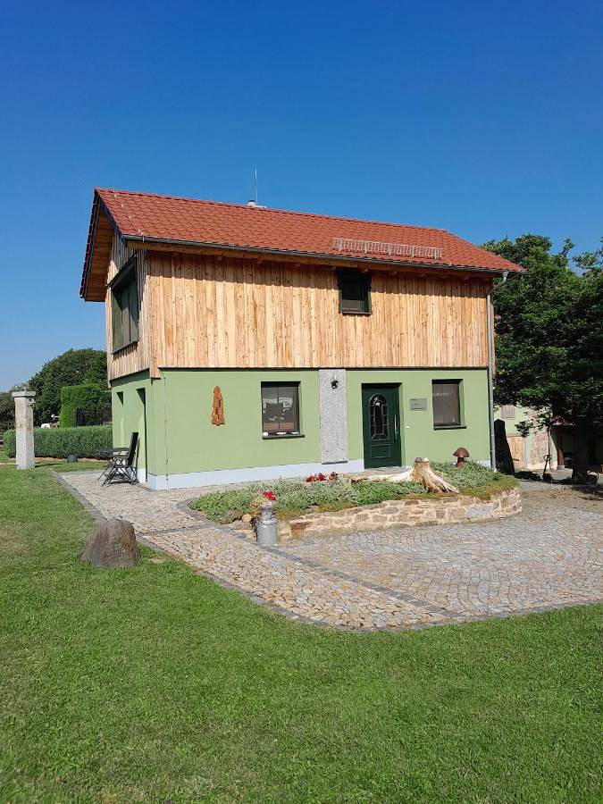 Ferienhaus für 5 Personen, mit Terrasse und Garten sowie Ausblick in Wilthen - 2