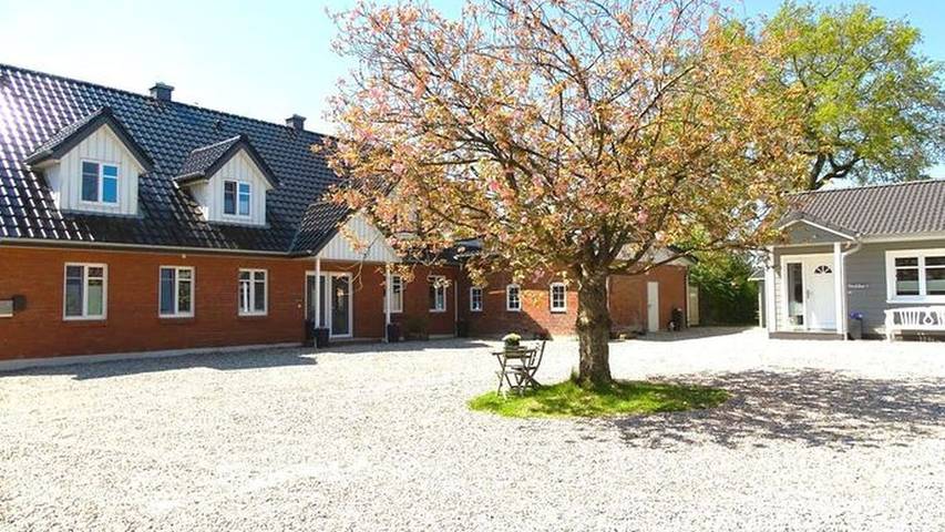 Ferienwohnung für 4 Personen, mit Garten und Terrasse - 1