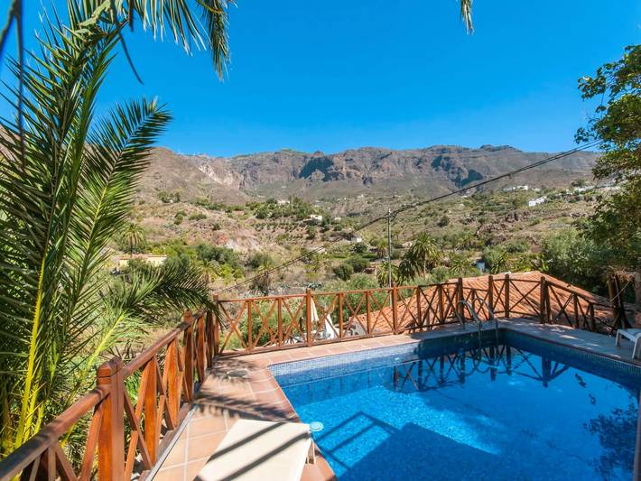 Finca für 3 Personen, mit Balkon und Terrasse sowie Garten in El Morisco