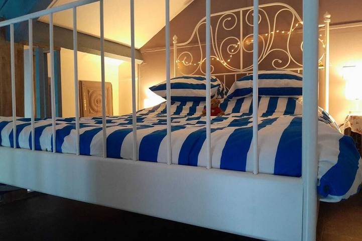 Gîte pour 2 personnes, avec jardin, animaux acceptés dans Forêt d'Huelgoat - 2