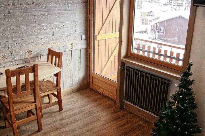Chalet pour 4 personnes, avec balcon à Tignes