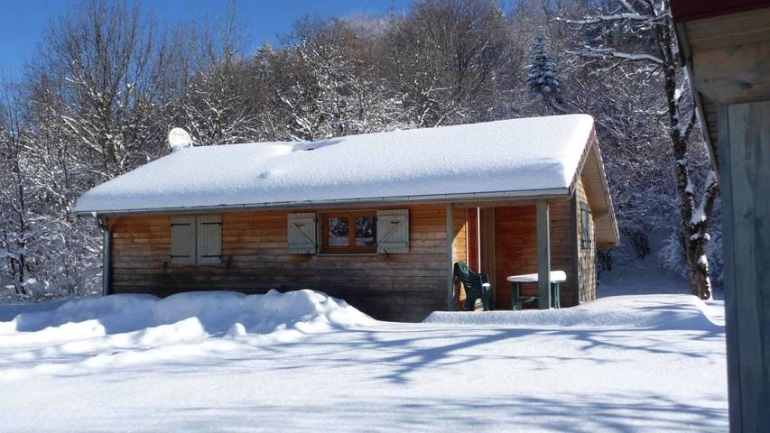 Chalet pour 4 personnes, avec vue et jardin, animaux acceptés
