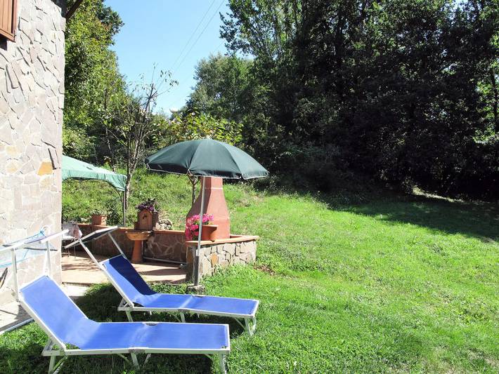 Villa pour 2 personnes, avec jardin, animaux acceptés dans Massa-Carrara