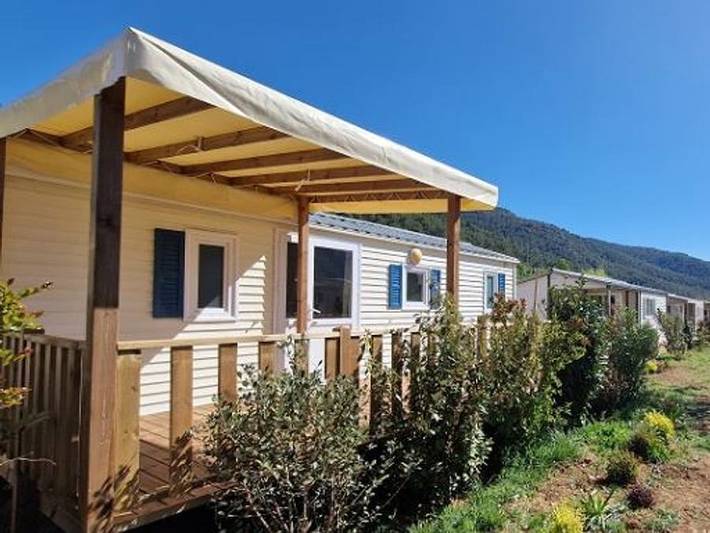 Mobil home pour 4 personnes, avec bassin pour enfant, animaux acceptés à Signes - 2
