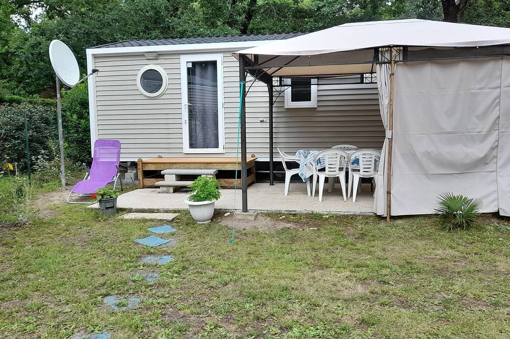 Mobil-home sur un terrain privé avec Jardin et Parking à 10min de la Plage in Dolus-d'Oléron, Côte de Beauté