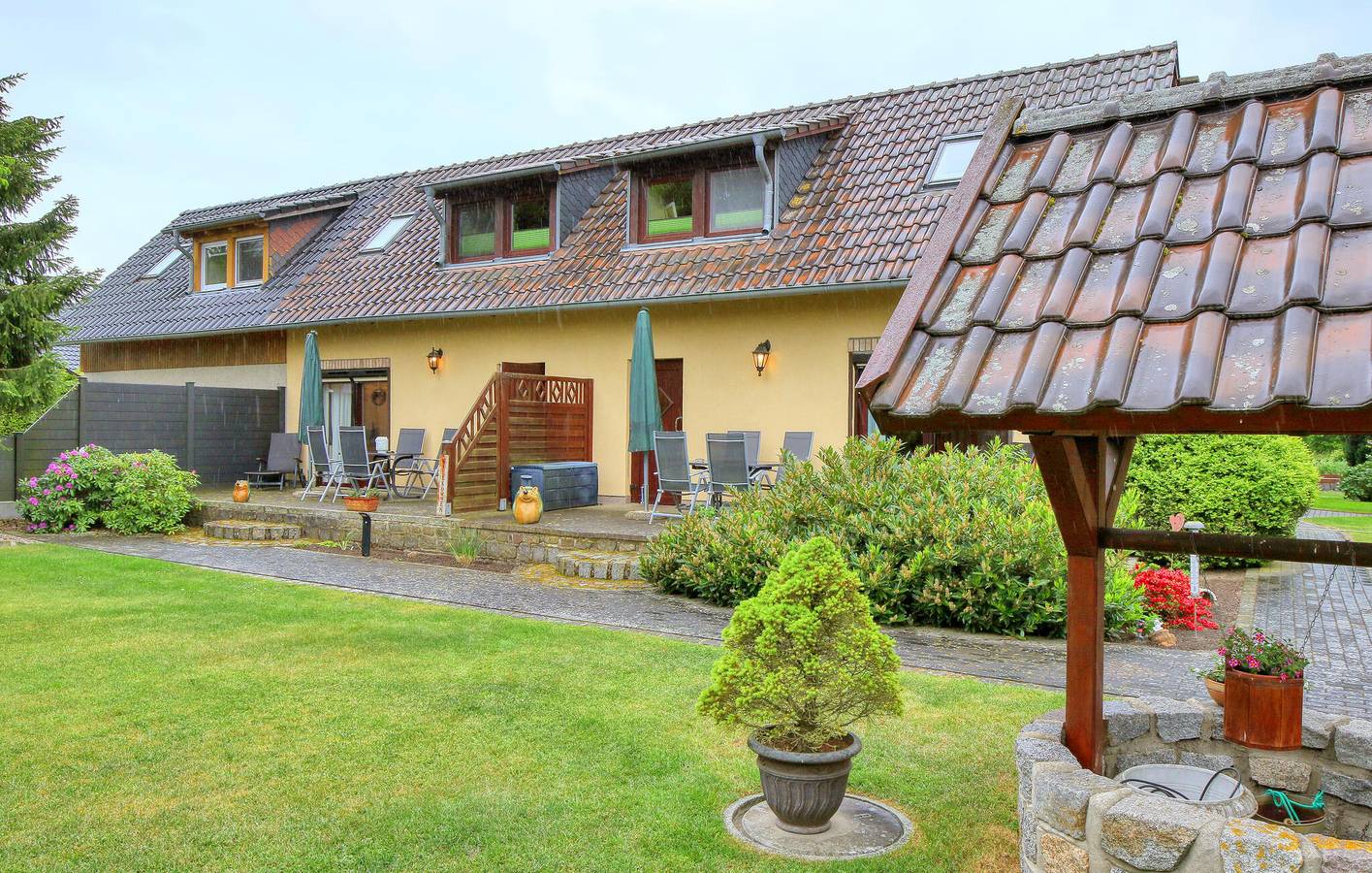 Ganze Ferienwohnung, Stolpe Oase: Charmantes 2BR Apt, 2km zur Küste, 300m zum Stadtzentrum in Stolpe auf Usedom, Usedom