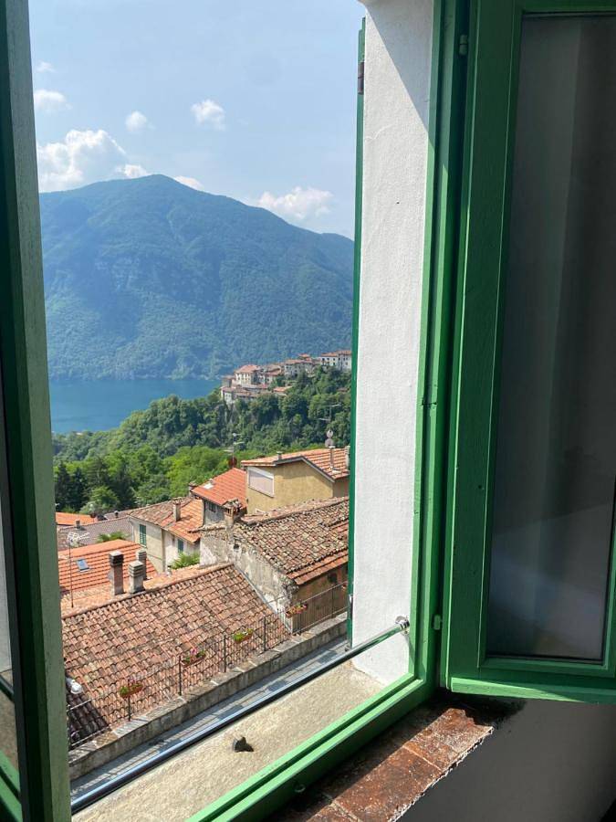 Casa vacanza per 4 persone, con vista lago e panorama - 1