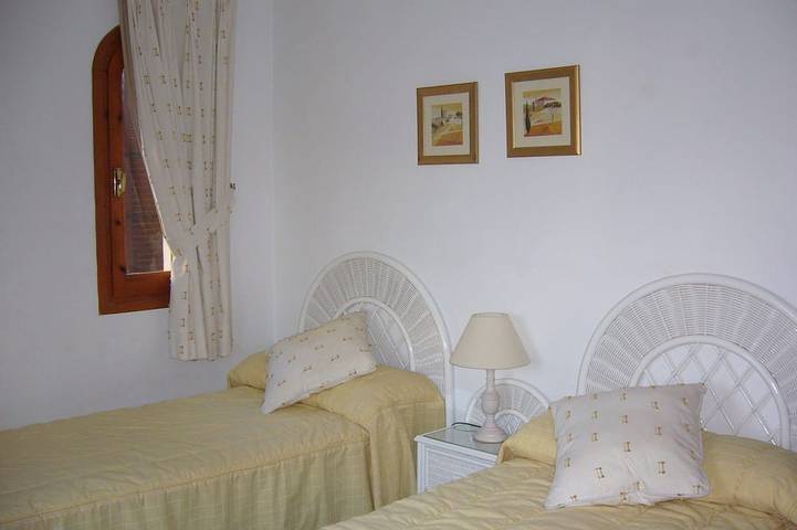 Villa mit herrlichem Blick, einfacher Zugang zum Schwimmbad / schönen Gärten. A / Con in Atamaría, Cartagena