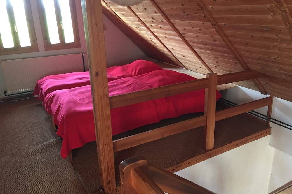 In ruhiger Dorfrandlage auf zauberhaftem Garten- und Waldgrundstück in Luckau (Wendland), Landkreis Lüchow-Dannenberg