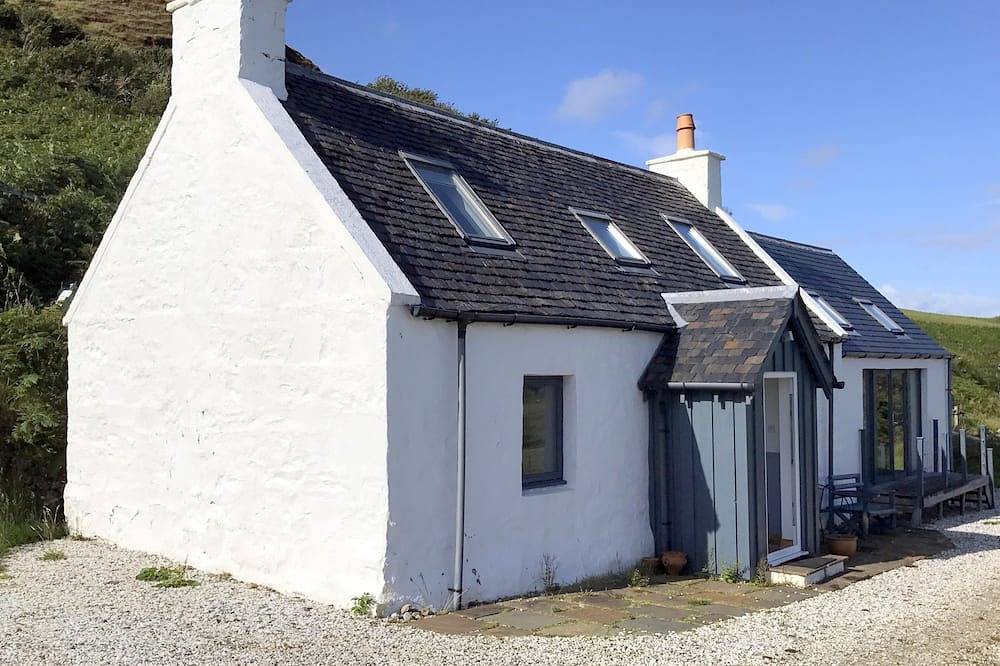 Wunderschönes umgebautes Crofthaus mit atemberaubender Aussicht in Loch Hourn, Highlands