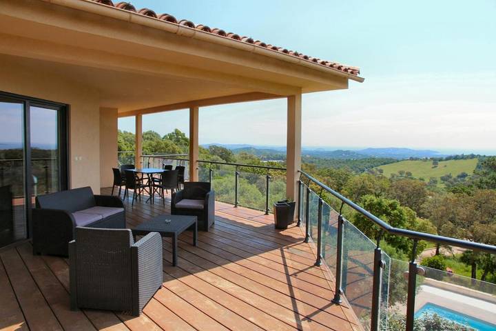 Maison d’hôte pour 16 personnes, avec piscine ainsi que vue et jardin, animaux acceptés en Corse - 3