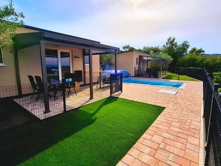 Apartamento de férias para 8 pessoas, com piscina e sauna e ainda jacuzzi and jardim - 1