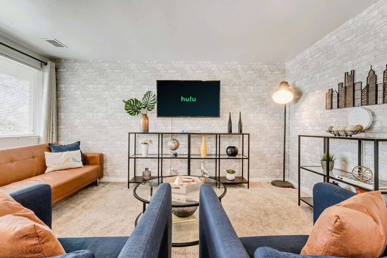 Entire apartment, Convenient 2Br Apt w/ Parking, Near Downtown Slc in Salt Lake City, Salt Lake County (UT)