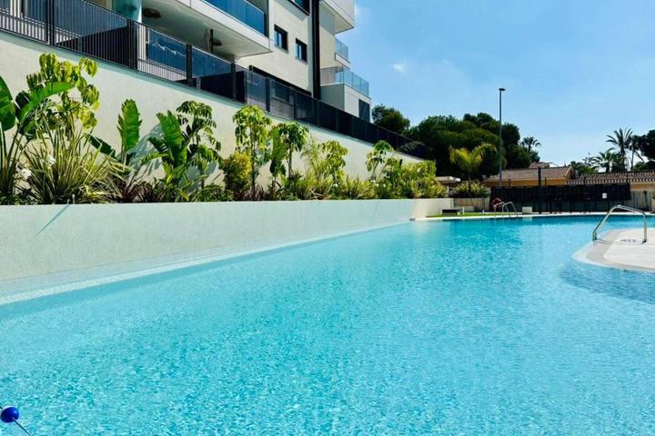 Apartamento de vacaciones para 4 personas, con piscina además de vistas y terraza - 1
