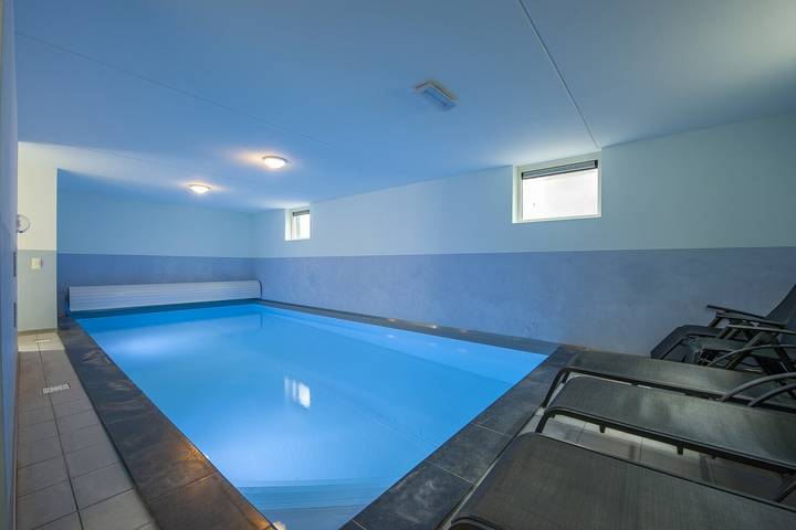 Villa voor 8 personen, with Balkon/Terras and Terras as well as Tuin and Kinderzwembad in Limburg