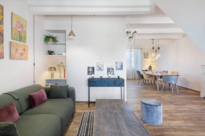 Vakantiehuis 'Maison Cosy Vogue' met privéterras, balkon en airconditioning in Vogüé, Ardèche