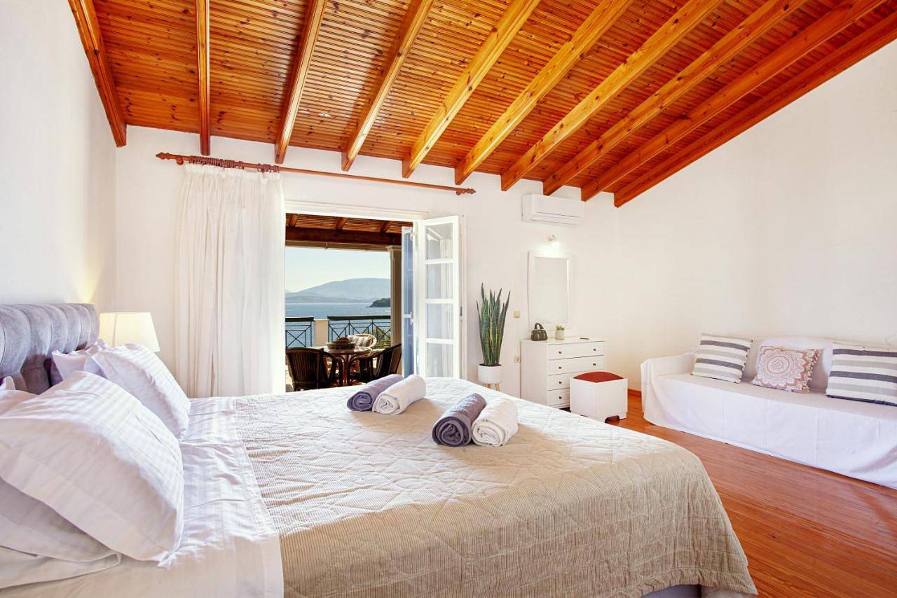 Entire apartment, Studio with Balcony in Kassiopi, Corfu