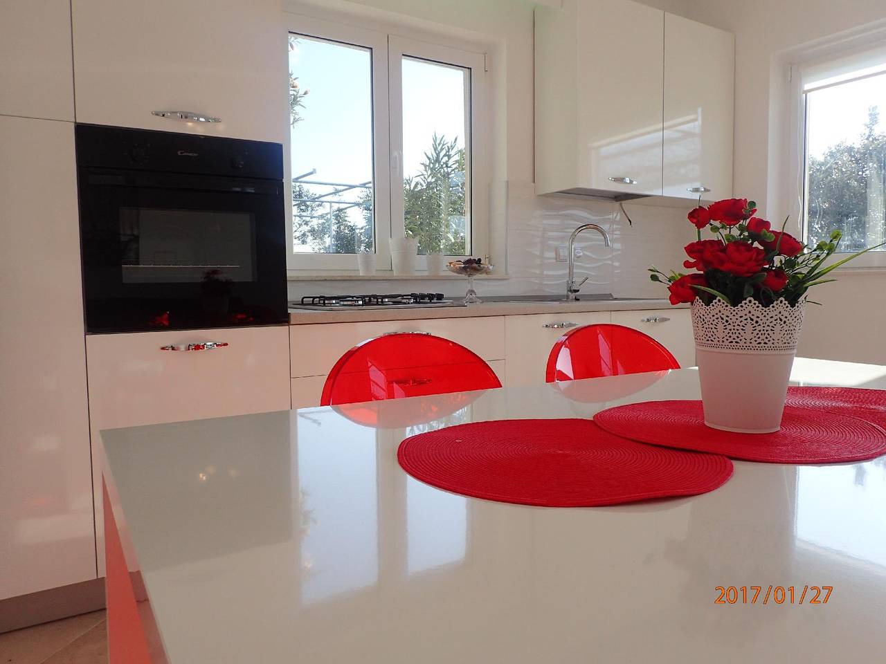 Ganze Ferienwohnung, Schöne Ferienwohnung in Majkovi mit privatem Parkplatz und schöner Aussicht in Brsecine, Dubrovnik-Neretva