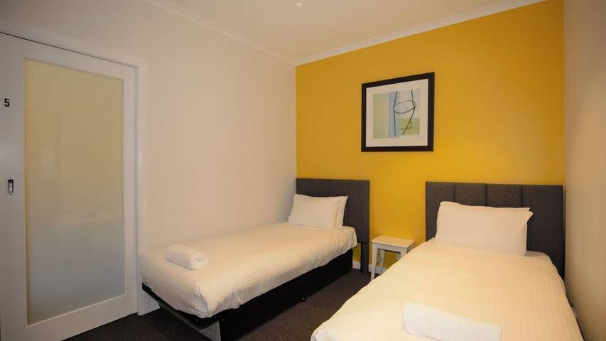 Holiday home for 10 people, with balcony in Jindabyne