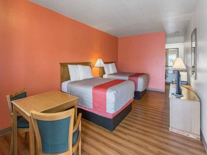 Apartamento entero, 2 camas tamaño queen | No fumadores, microondas in Lordsburg, Nuevo Mexico
