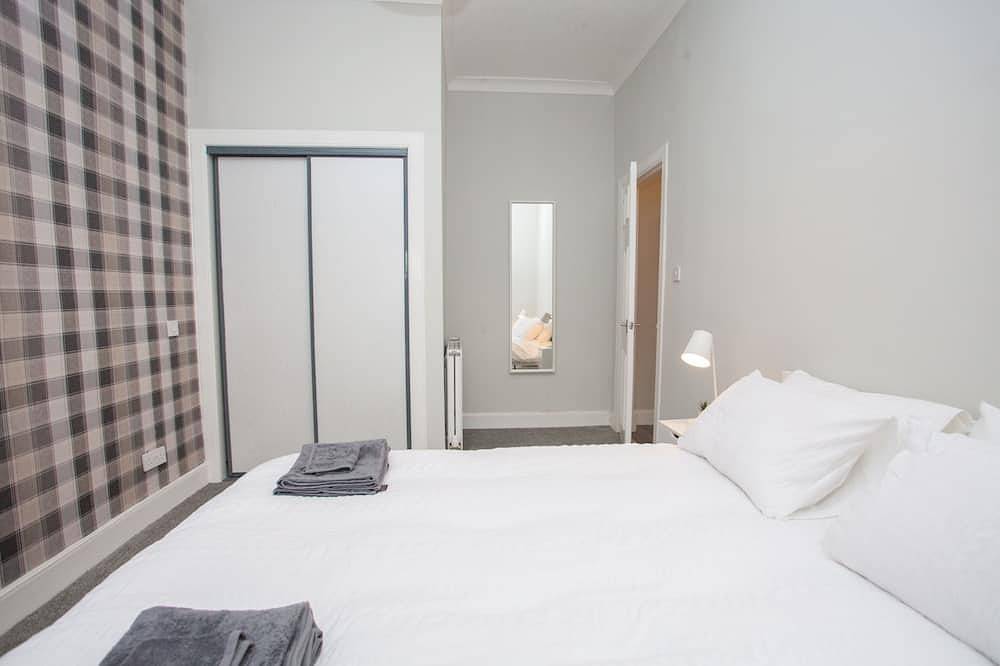 Ganze Wohnung, The Warwick Apartment. in Inverclyde