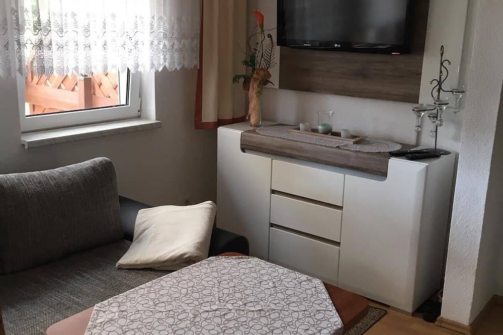 Willkommen im Ferienhaus \"Kanalblick\" - Ihr Rückzugsort im Grünen in Schkeuditz, Sächsisches Burgen- und Heideland