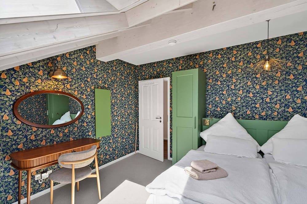 Ganze Wohnung, Große Galerie-Wohnung mit Balkon, Heimkino, Garten, zentral im Allgäu in Sulzberg, Bayerisch Schwaben