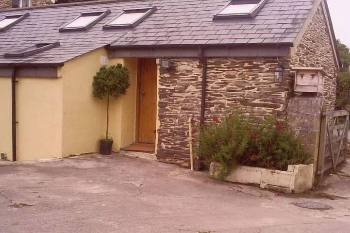 Gîte pour 4 personnes, avec jardin