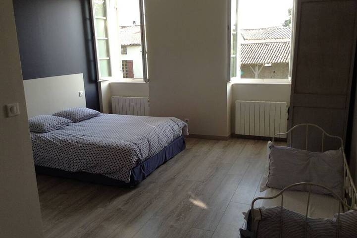 Location de vacances pour 6 personnes, avec jardin et terrasse, animaux acceptés dans Montils - 4