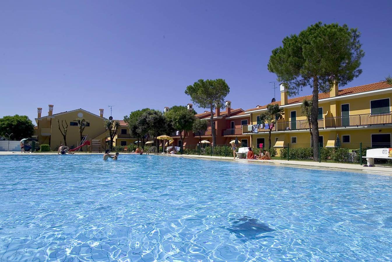 Ganze Ferienwohnung, Ferienwohnung mit Klimaanlage und Pool  in Bibione, Venedig Provinz
