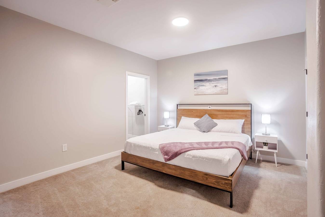 Ganze Wohnung, Cozysuites 3Br 2Bath Otr District w gym rooftop in Cincinnati, Hamilton County (OH)