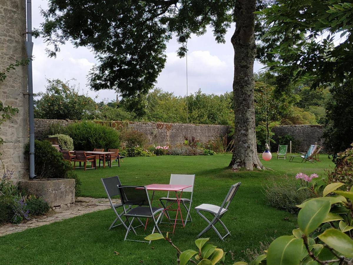 Two-Bedroom House in Valognes, Côte de la Déroute
