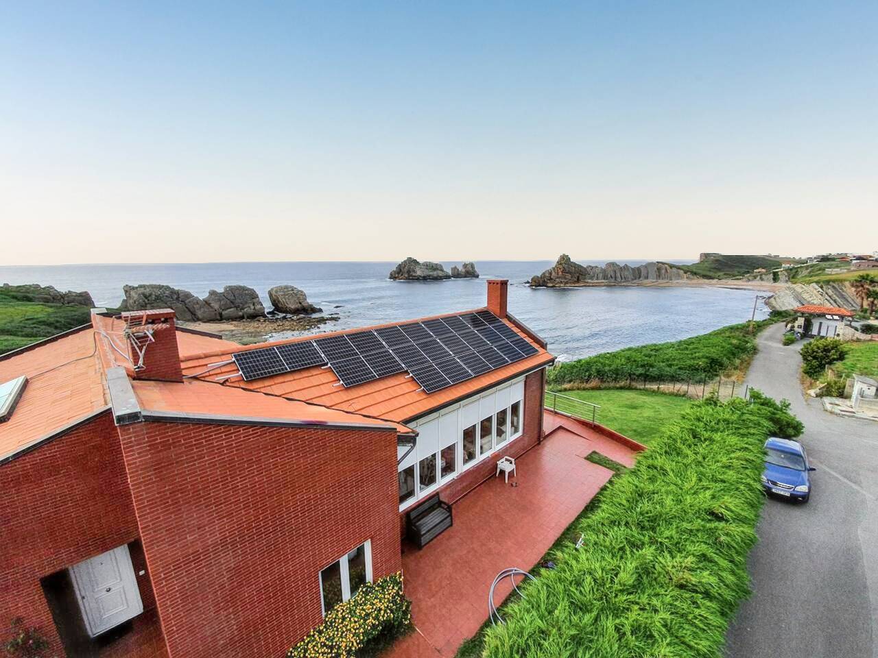 Casa espaciosa con vista al mar en Liencres + jacuzzi in Piélagos, Costa de Cantabria