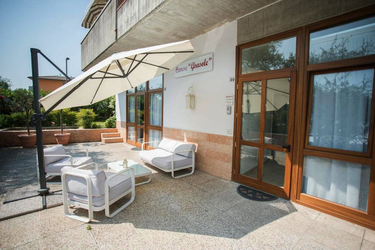 Camere Girasole in Lazise, Gardasee-Berge