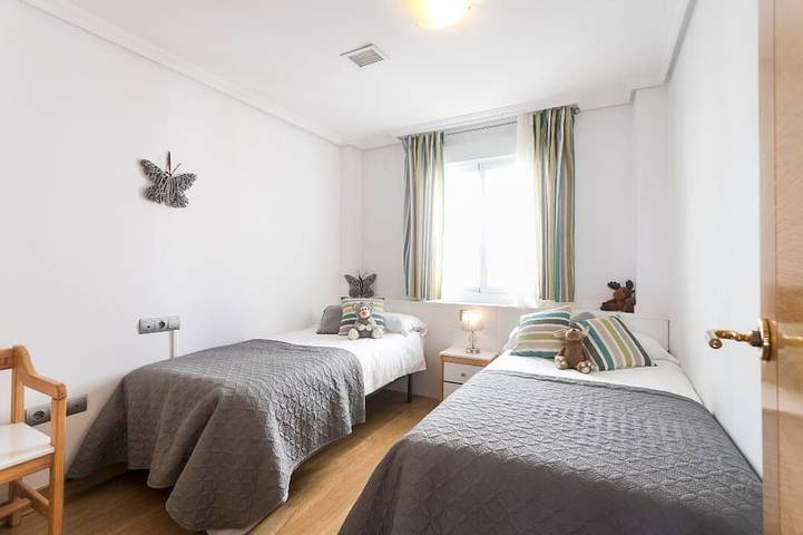 Bungalow für 6 Personen, mit Terrasse und Garten sowie Pool in Altea - 4