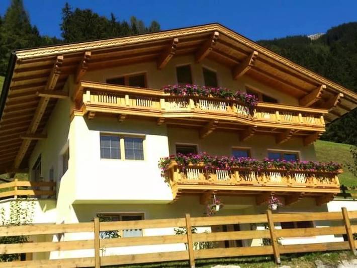 Ferienwohnung für 6 Personen, mit Garten