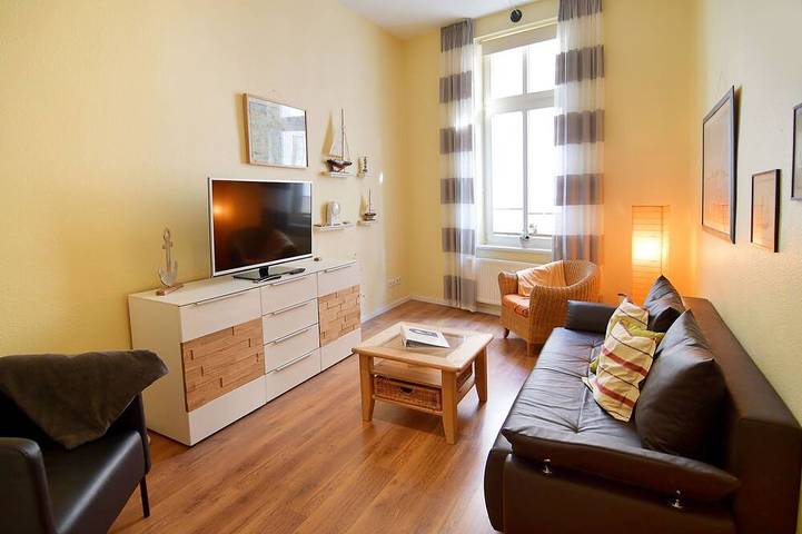 Ferienwohnung für 4 Personen, mit Balkon - 1