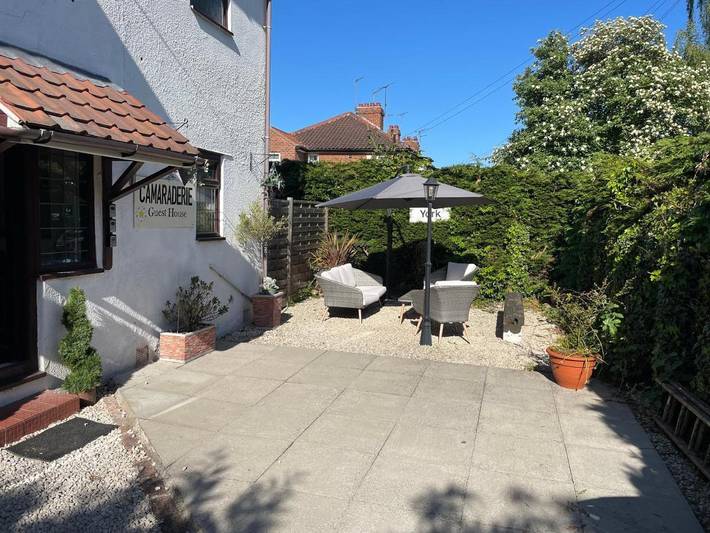 Bed and breakfast for 2 people, with Garden and View in York