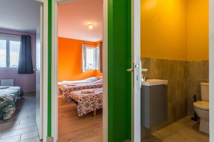 Gîte pour 5 personnes, avec jardin et balcon à Saint-Côme-de-Fresné - 2