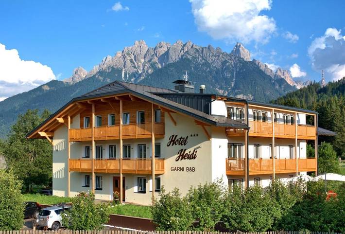 Hôtel pour 3 personnes, avec sauna ainsi que jardin et vue, animaux acceptés