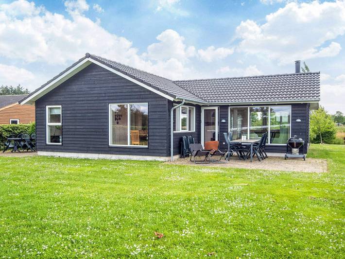 Ferienhaus für 10 Personen, mit Terrasse in Kvie Sø