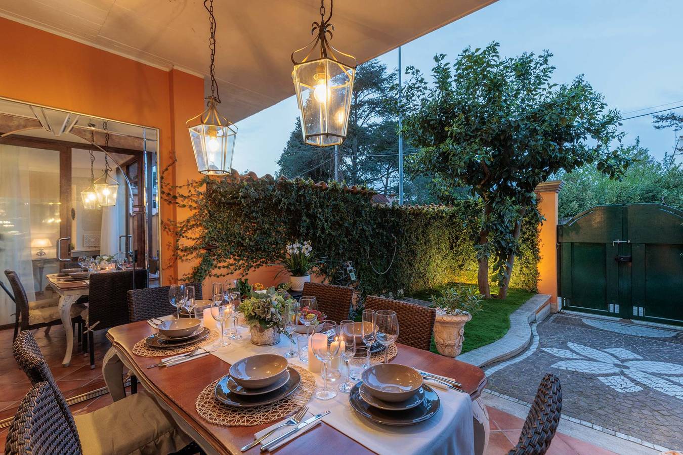 Villa Corallina, A Luxury 2 bedrooms Villa in Pomezia, Provincia di Roma