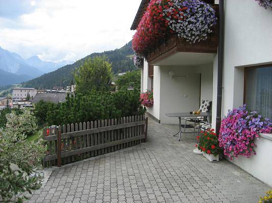 Ganze Ferienwohnung, Ferienwohnung Chasa Plajet 8B - 2 - 4 Personen / 3 Zimmer / 2 Schlafzimmer in Ramosch, Valsot