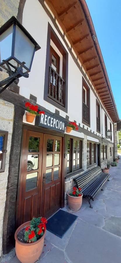 Casa rural para 4 personas, con vistas y jardín en Parque Nacional de Los Picos de Europa - 2