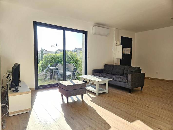 Gîte pour 6 personnes, avec jardin à Gabian - 3