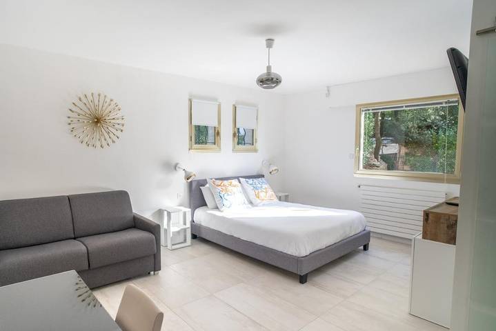 Chambre d’hôte pour 3 personnes, avec jardin ainsi que vue et piscine à Grasse - 3