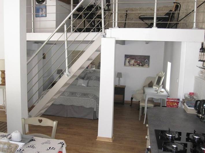 Gîte pour 2 personnes, avec piscine ainsi que jardin et terrasse à Pardaillan - 3