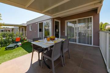 Resort per 5 Persone in Lazise, Prealpi Gardesane, Foto 3